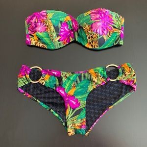 VICTORIA SECRET 2 PIECE BIKINI SET